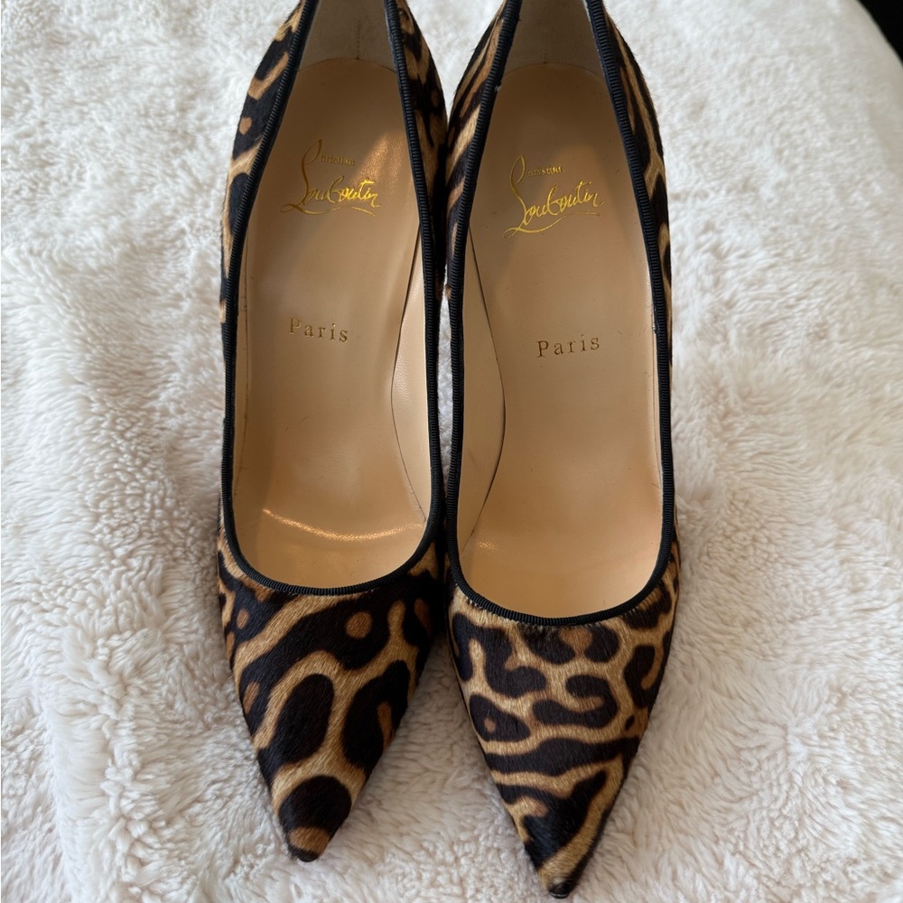 Christian Louboutin Leopard Print Women's Shoes. Kate Pumps Calf Hair.